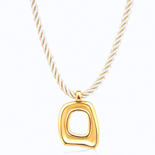 EVA NECKLACE