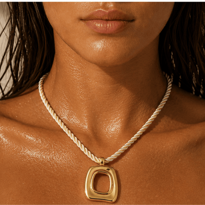 EVA NECKLACE